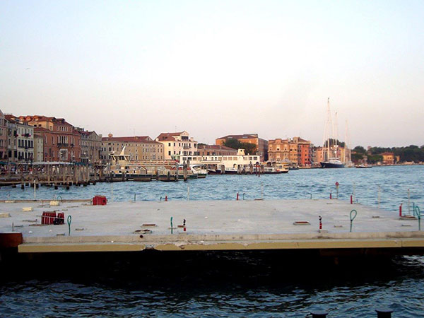 2009.07.28aw L1110296